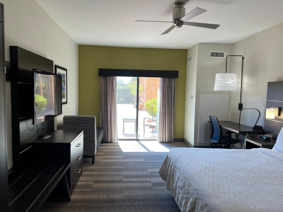 Holiday Inn Express Hotel & Suites El Dorado Hills By Ihg Exterior photo