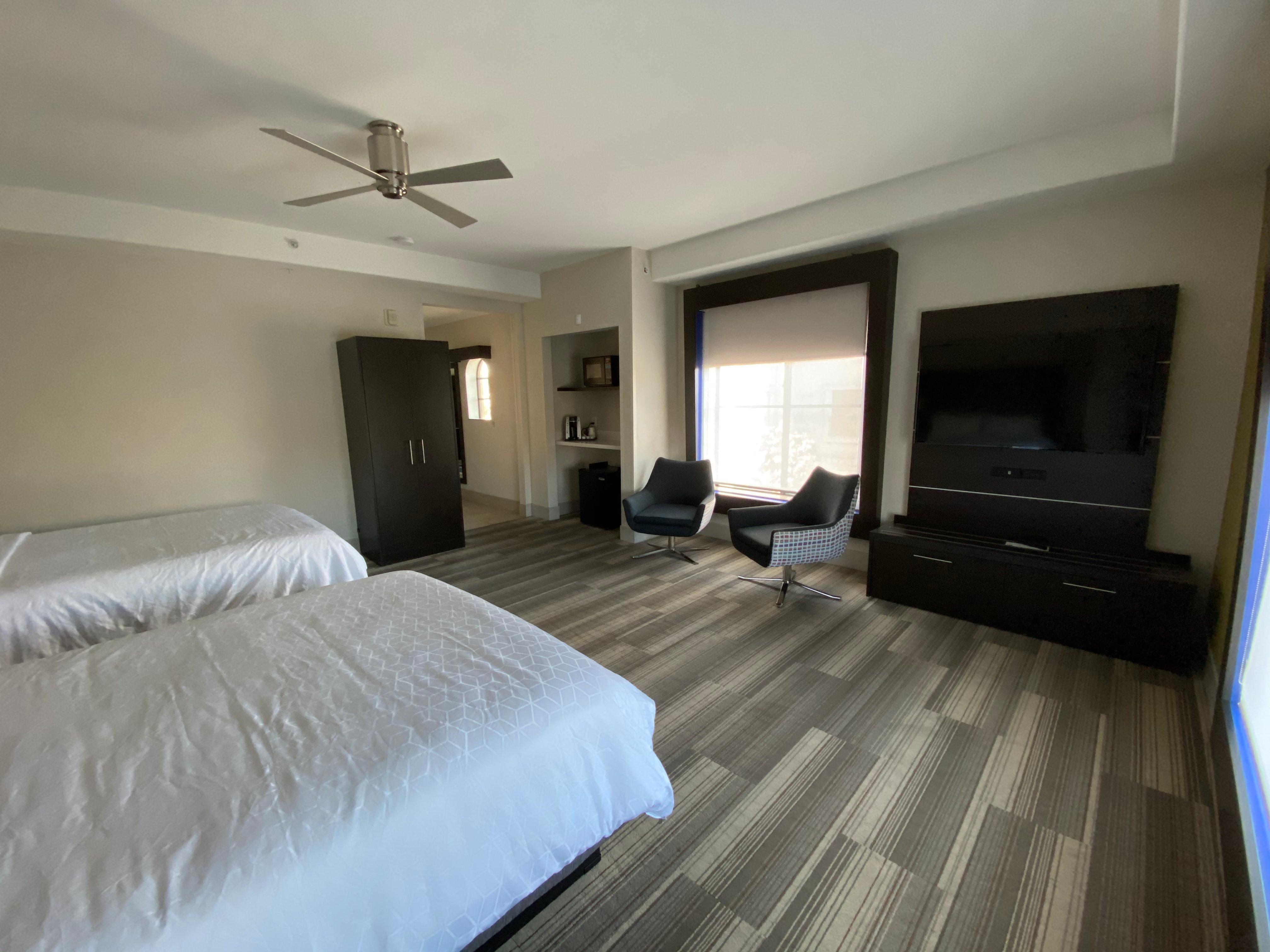 Holiday Inn Express Hotel & Suites El Dorado Hills By Ihg Exterior photo