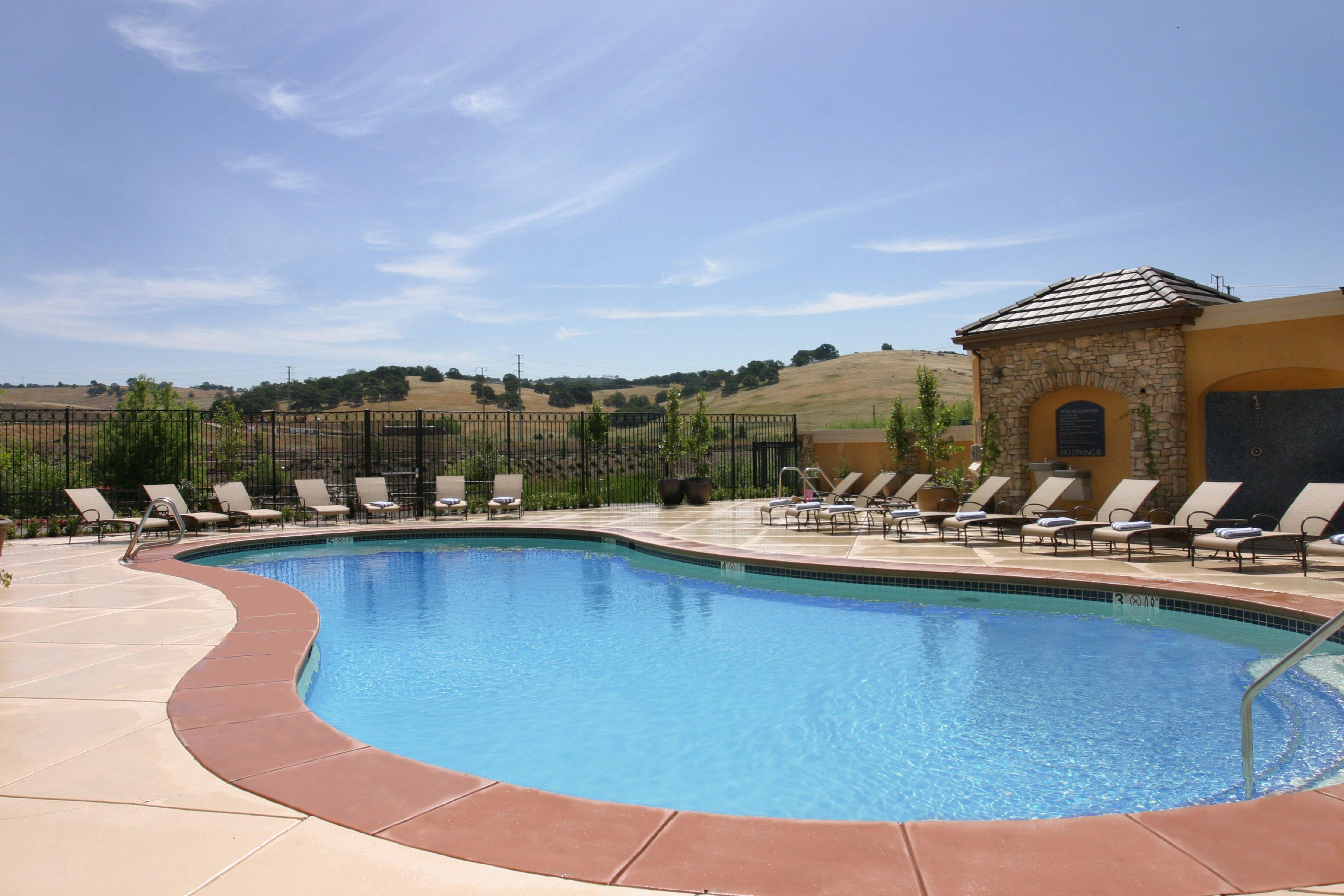 Holiday Inn Express Hotel & Suites El Dorado Hills By Ihg Exterior photo